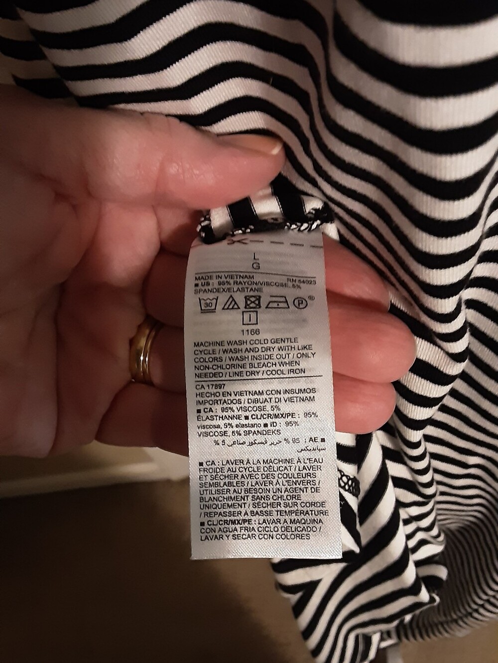 Old Navy Black & White Striped Short Sleeve Tee Dress - Picture 5 of 7